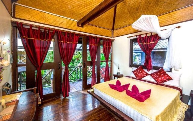 Fruit Tree Lodge