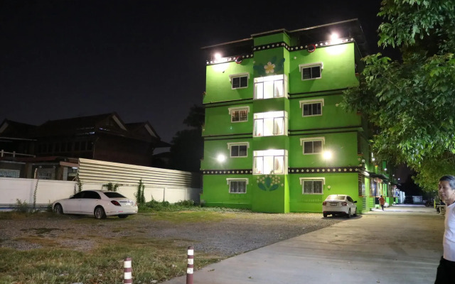 Golden Nest Service Appartment
