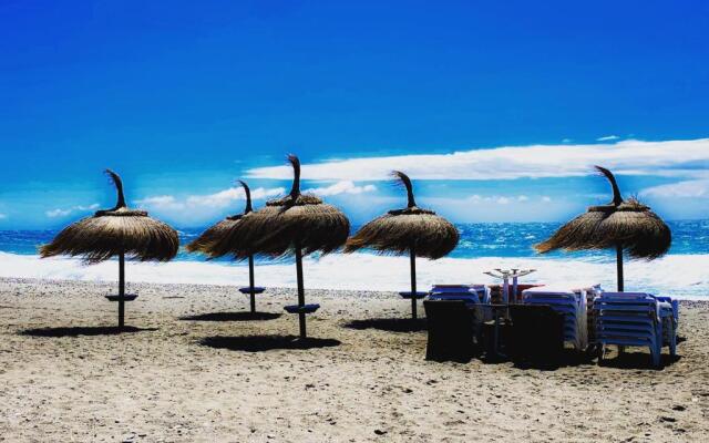 PUSHE Playa Granada Beach&Golf 1