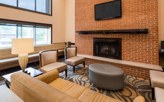 Best Western Plus Newark/Christiana Inn