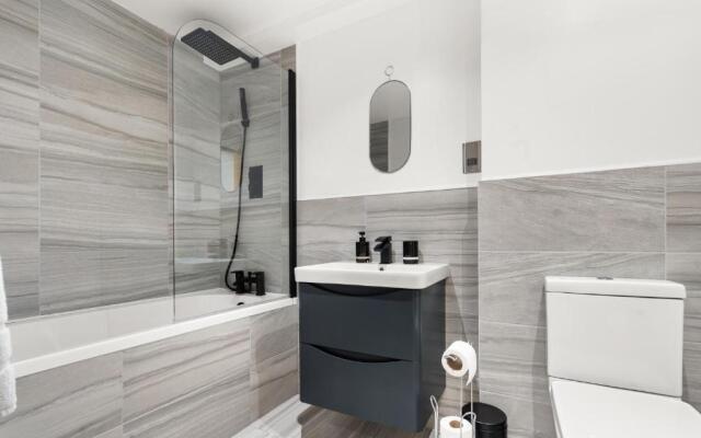 Hounds Gate Luxury Apartments by 1508 Stays