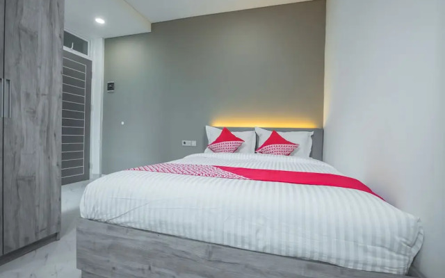 Residence Khoe by OYO Rooms