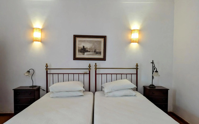 Hotel Solar De Monfalim