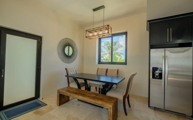 Diamante Beachfront Suites