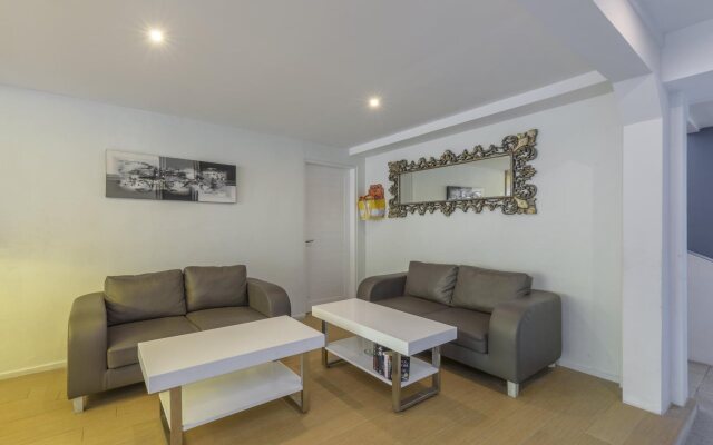 Coast Boutique Apartments