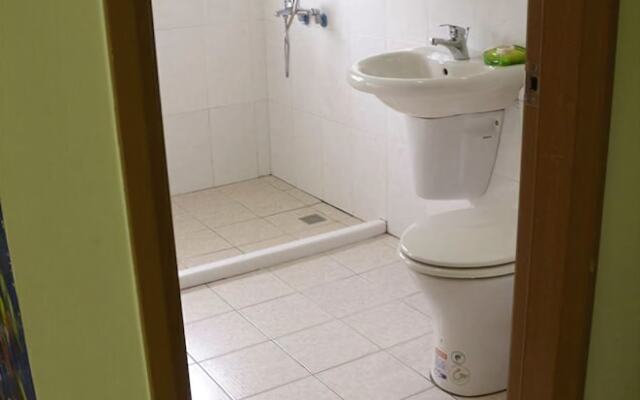 Ren Ching Wei Homestay