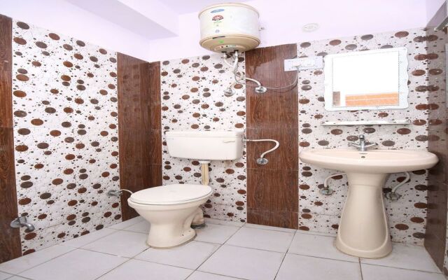 OYO 13041 Home Serene 2BHK Bharari
