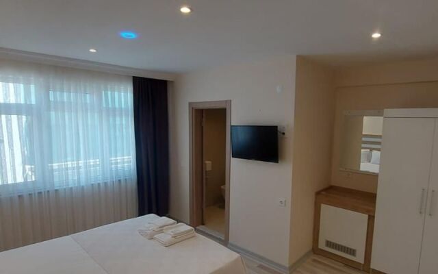 Seventy Four Hotel