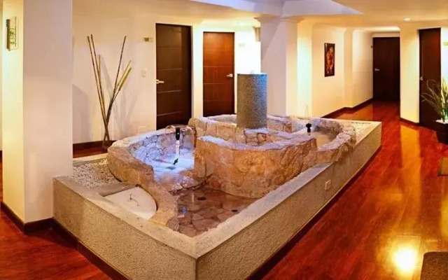 Hotel Torre del Bosque