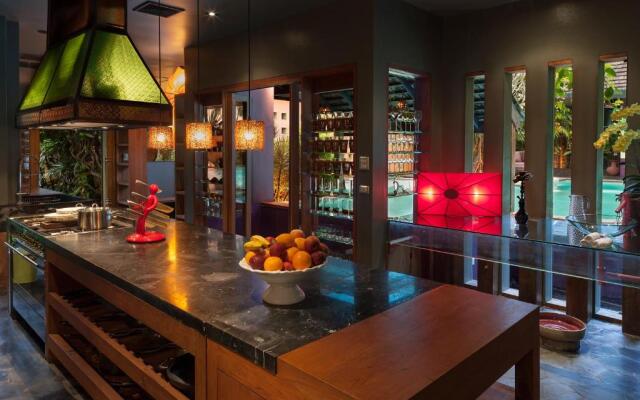 Chandra Residence