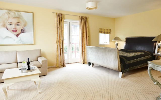 Montra Odder Parkhotel