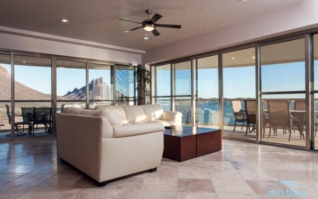 3 Playa Blanca 1001 - 3 Br Condo By Redawning