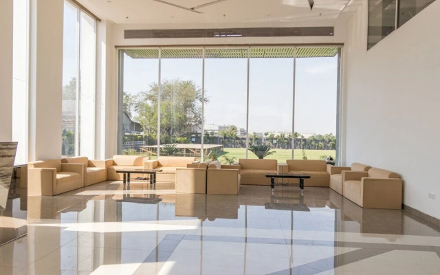 Hotel HR Greens By OYO Rooms