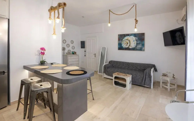 Zen Beach House in Tinos 2
