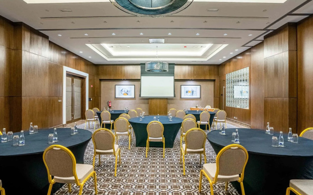 Rixos Marina Abu Dhabi