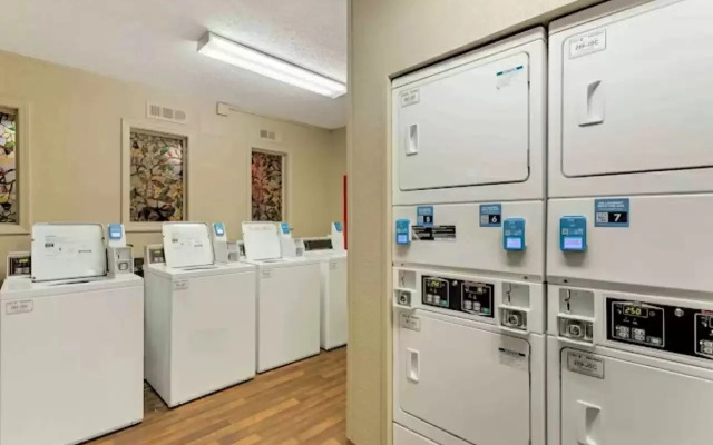 Suburban Studios Brentwood – Nashville