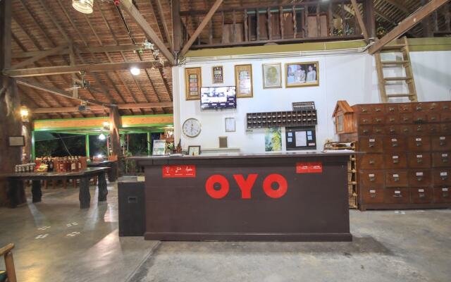 OYO 75353 Loy Chalet Resort