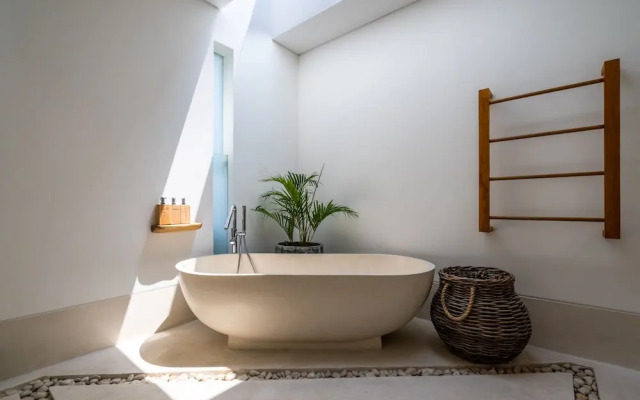 Flores Villa by Betterplace