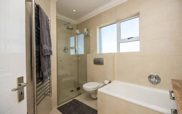 Oceanfront Panoramic Beach View