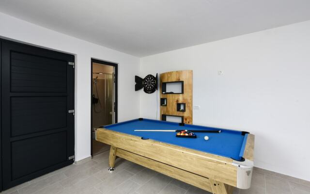 Villa Iris