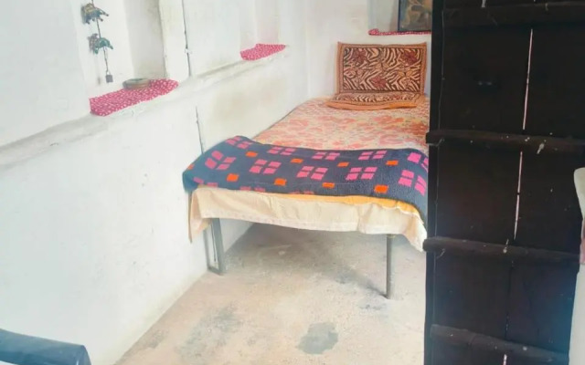 Savitri Palace