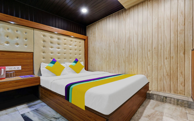 Itsy by Treebo - Flatties