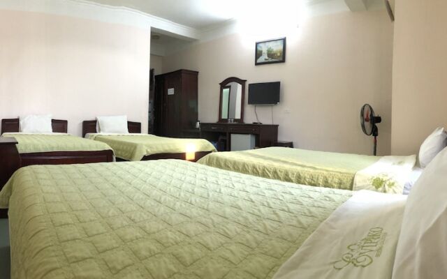 Thong Nhat 2 Hotel