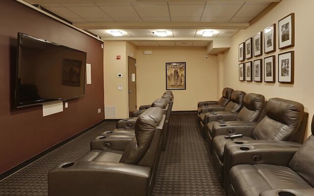 The Arch by BridgeStreet