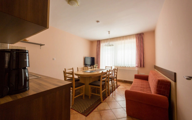 Apartment House Berghi I