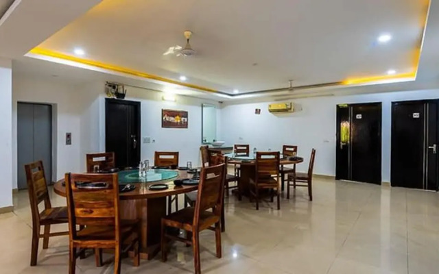 Fabhotel The Venessa