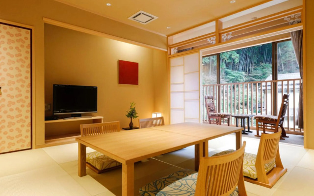Yuraku Kinosaki Spa & Gardens