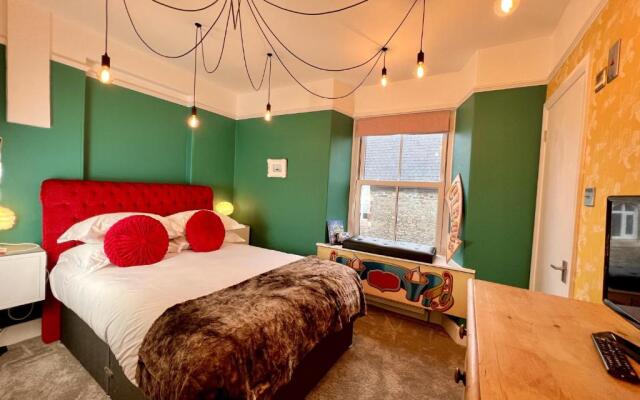 Brightham House Boutique Bed & Breakfast