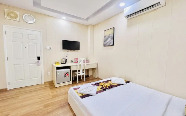 Truc Huyen Hotel
