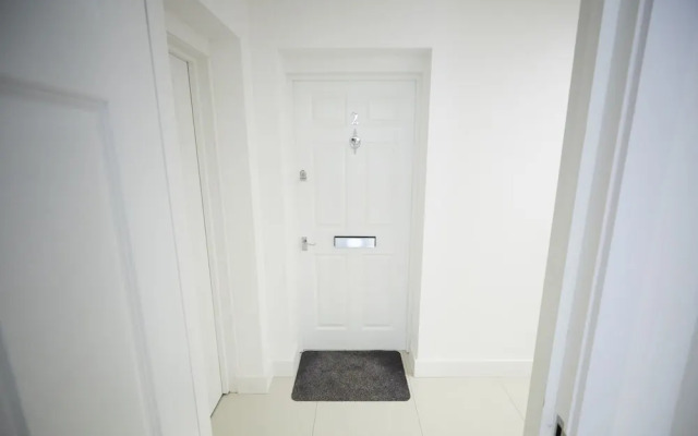 Spire View Apartment