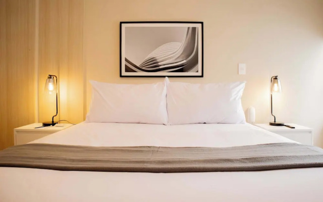 w Charming 2BR Stay in Miraflores