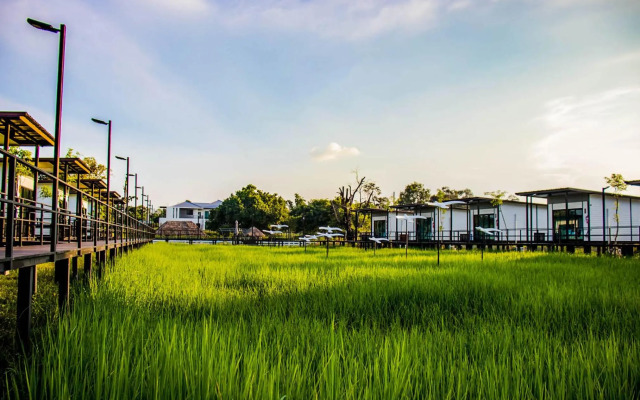 Mae On Village Resort