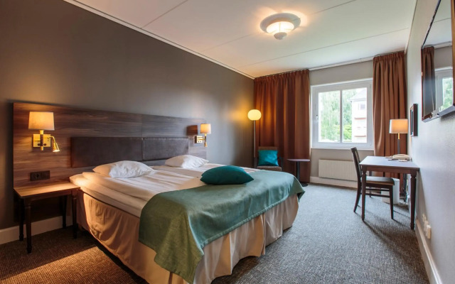 Home Hotel Uman