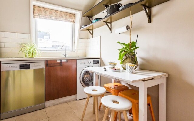 Trendy 2br Duplex Apartment in Paddington