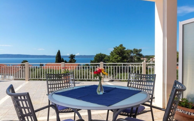 Rajna - 100 m From sea - A2 Veliki