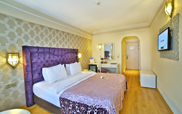 Grand Anka Hotel