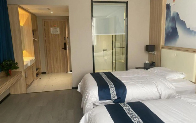 Four seasons yunshang Hotel (Xi'an Shaanqi Nanmen store)