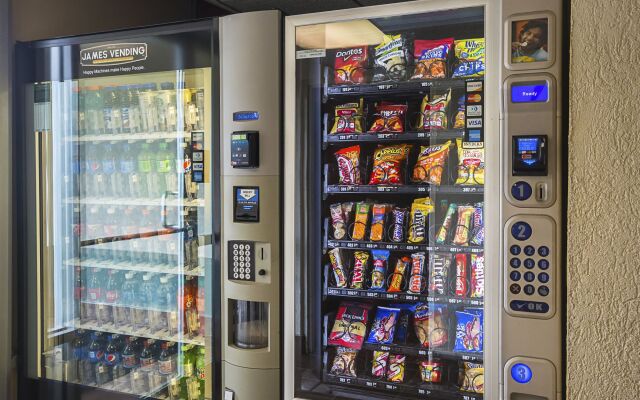 Clarion Inn Fairmont