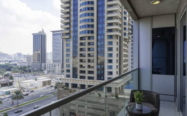 Charming & Spacious Apt in Dubai Marina - Fits 5