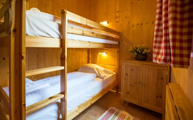 Cozy Chalet in Hohentauern With Parking