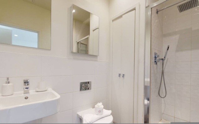 Luxury Apartment - Town Centre North Stevenage
