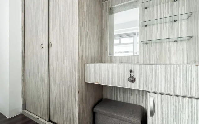 Warm And Homey 2Br Apartment At Green Bay Pluit