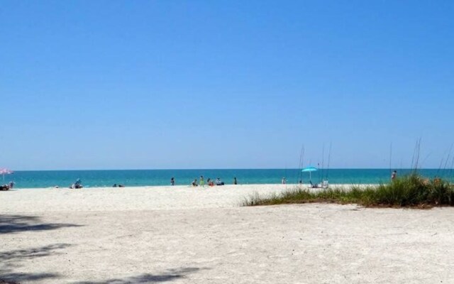 Avenue E #54489 - 3 Br Home