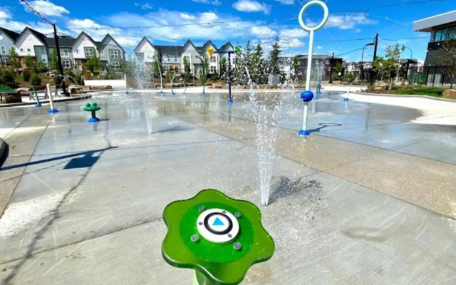 Beautiful 2 bedroom home away from home