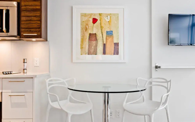 Lido in Kensington by Suite Digs