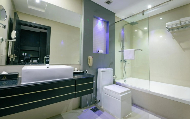 Arman Hotel Juffair Mall